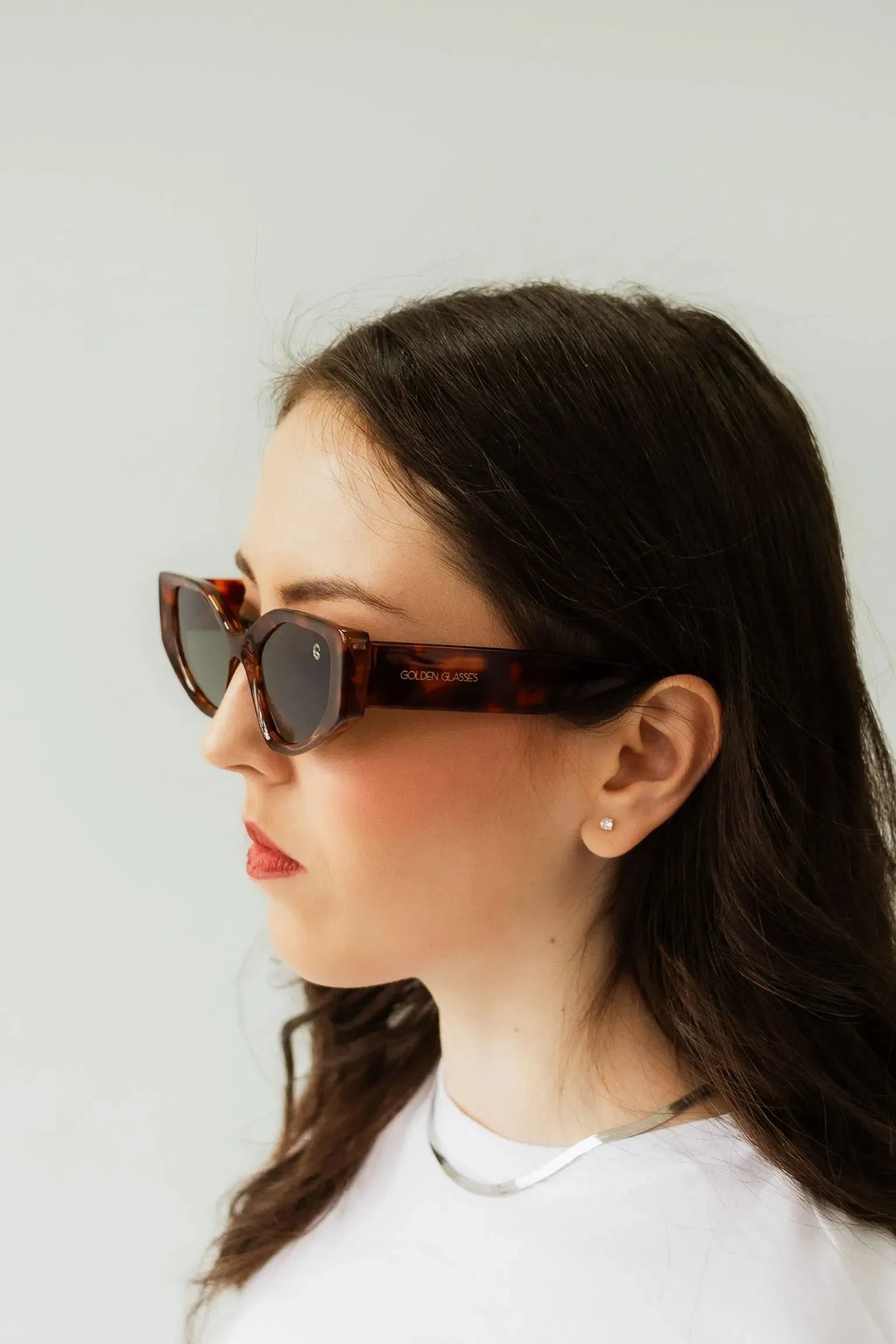 Damen-Sonnenbrille im ikonischen Tierdruck