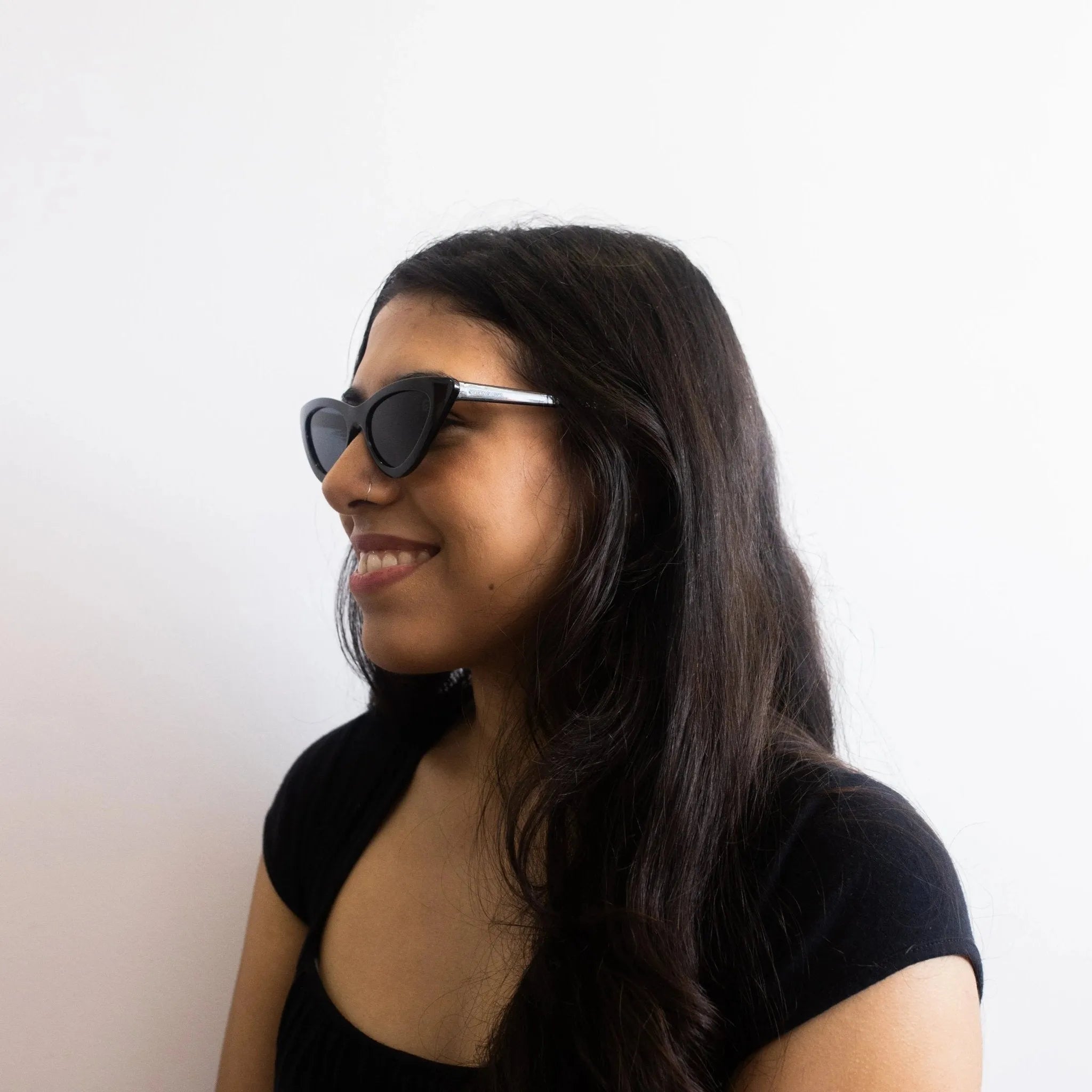 Damen Schwarze Katzenaugen Sonnenbrille