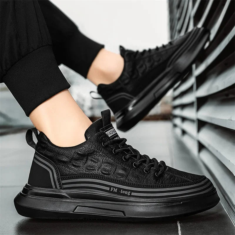 Lässiger Sneaker aus echtem Leder CityStride